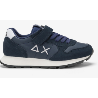 tipologia	Sneakers
Genere	Bambini
Colore	Blu Bimbo Z44304K-07
